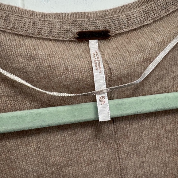 Free People Women's Beige Cardigan Sweater - Picture 2 of 3
